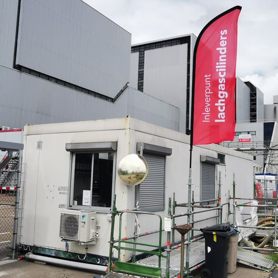 AEB geeft tien euro voor elke lege lachgascilinder